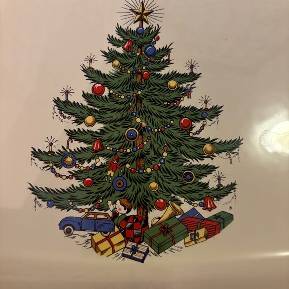 Cuthbertson Original Christmas Tree Casserole Dish 11.5" x 8.5" x 2" - Picture 2 of 8